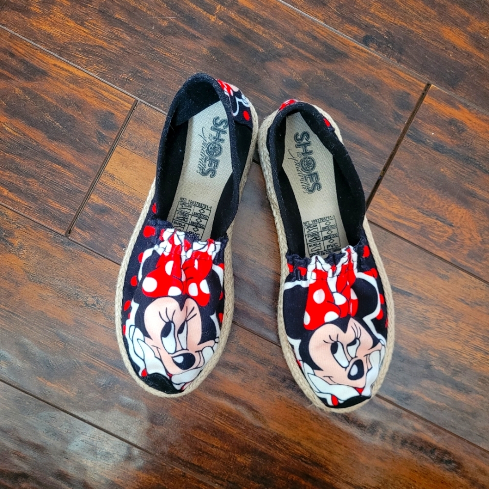 Women's Minnie Mouse espadrilles- size 7